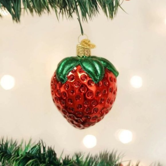 Strawberry Old World Christmas Ornament - Picture 1 of 1